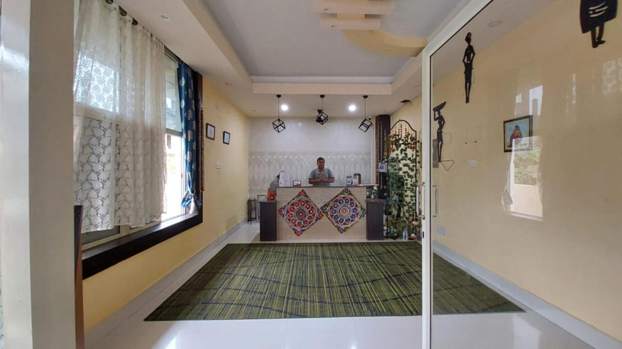 Goroomgo Silicon Residency Puri Near Sea Beach & Temple - Luxurious Room - Lift And Parking Facilities - Best Seller Exterior foto