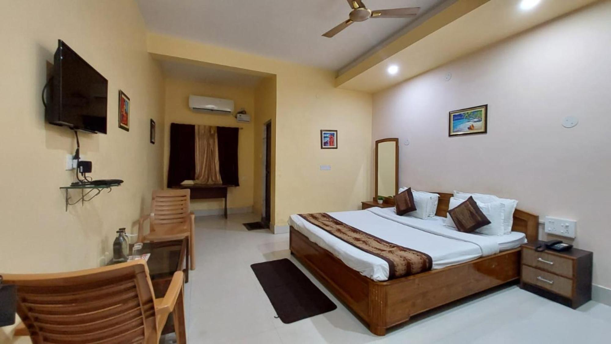 Goroomgo Silicon Residency Puri Near Sea Beach & Temple - Luxurious Room - Lift And Parking Facilities - Best Seller Exterior foto