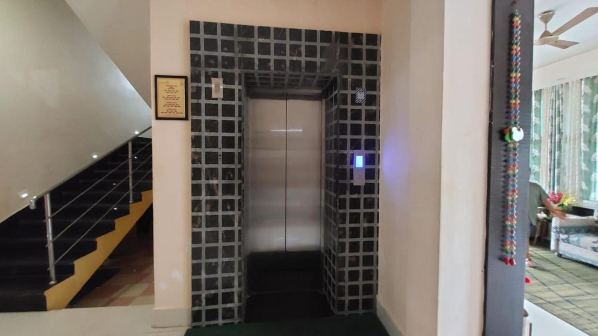 Goroomgo Silicon Residency Puri Near Sea Beach & Temple - Luxurious Room - Lift And Parking Facilities - Best Seller Exterior foto