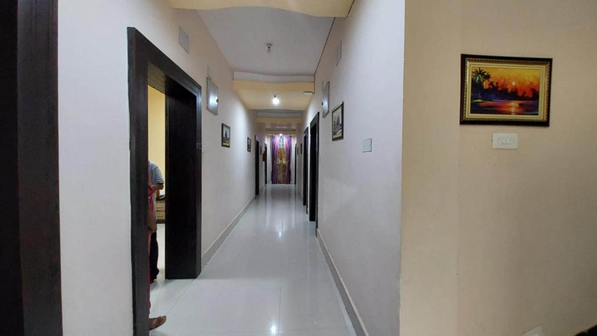 Goroomgo Silicon Residency Puri Near Sea Beach & Temple - Luxurious Room - Lift And Parking Facilities - Best Seller Exterior foto